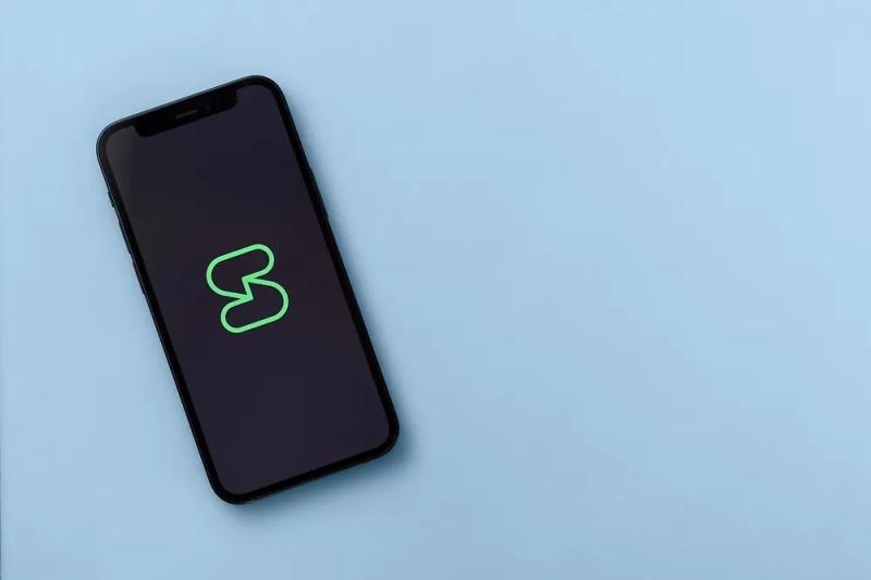 Чем заменить WhatsApp в России в 2025 году: 4 лучших мессенджеров